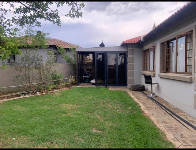 3 BEDROOM HOUSE FOR SALE IN THE REEDS